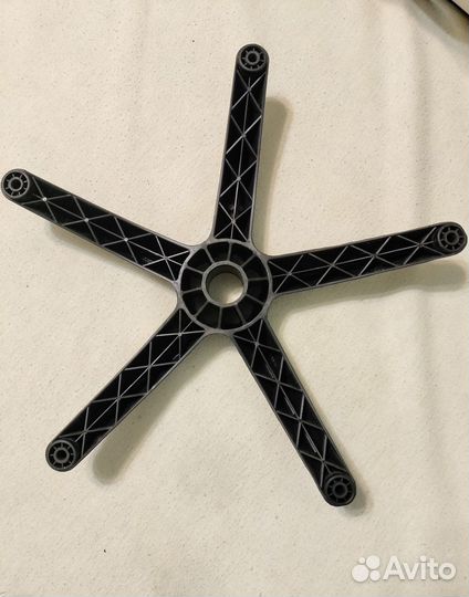 Крестовина на компьютерное кресло