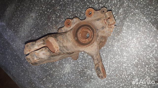 Кулак поворотный передний левый Ford Focus Iii CB8