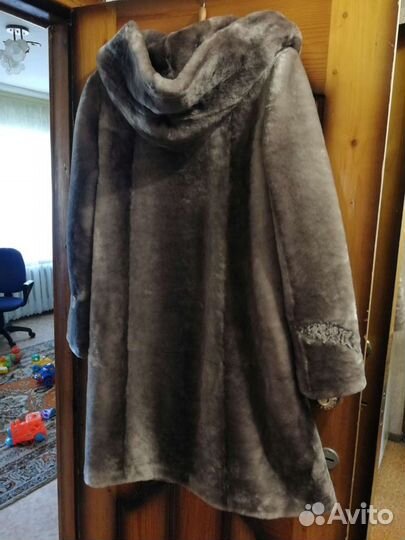 Шуба мутоновая новая 54 размера