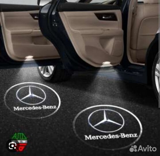 Проекция Mersedes Benz