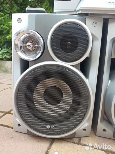 Музыкальный центр LG (бу)