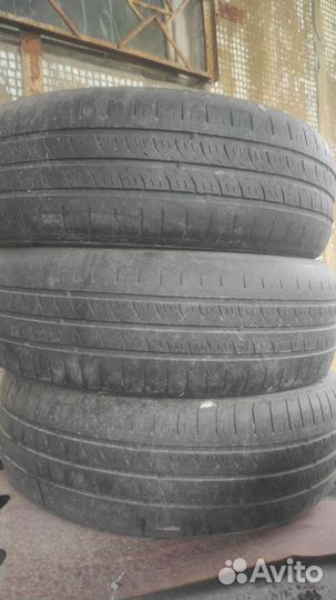 Kumho Solus KH16 215/65 R16
