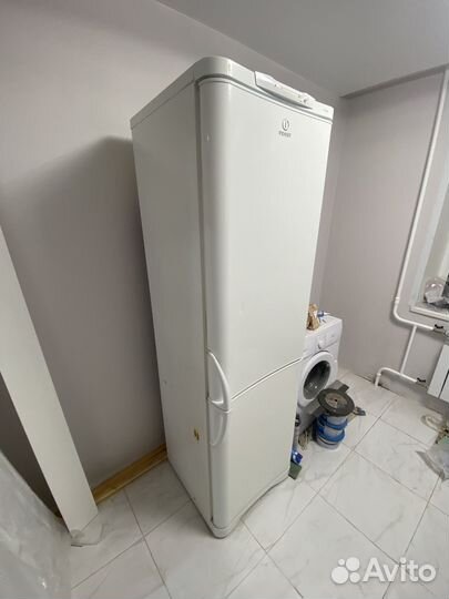 Холодильник индезит