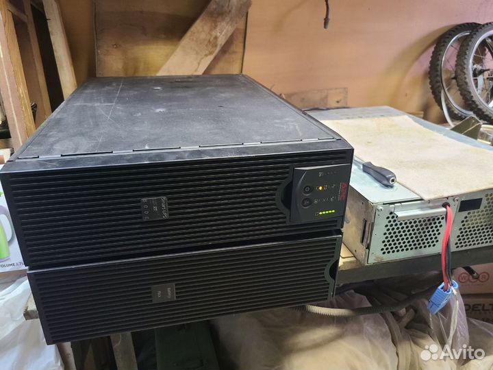 Ибп APC SMART 8000 surt8000XLI