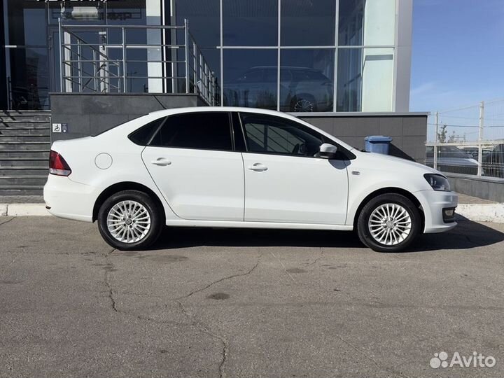 Volkswagen Polo 1.6 AT, 2015, 138 014 км