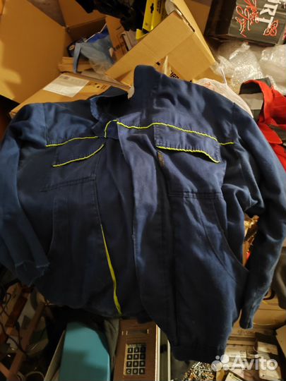 Спец одежда для стройки или дачи