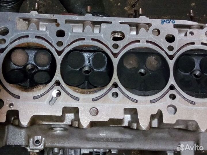 Головка блока цилиндров левая и правая