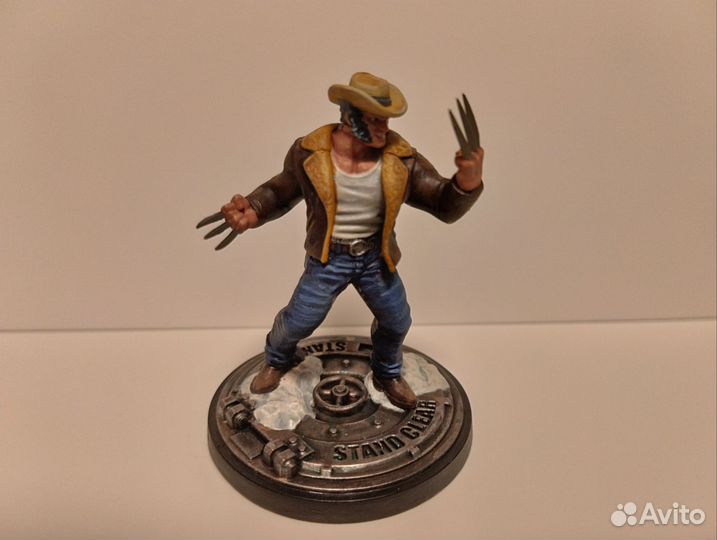 Покраска фигурок и миниатюр