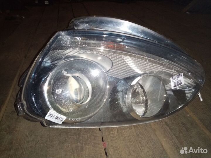 Фары volkswagen jetta 2007 год xenon