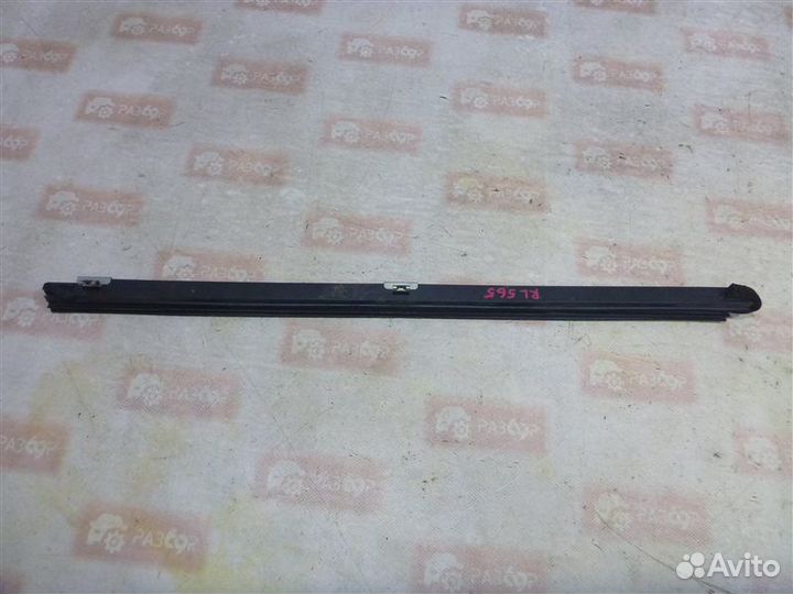 Уплотнитель стекла двери бархотка задний левый