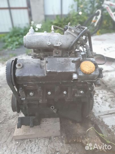 Двигатель 2114