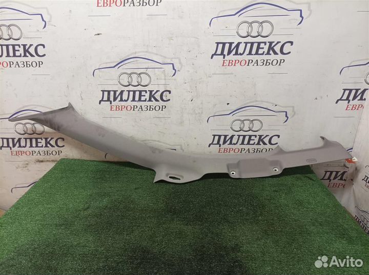 Обшивка стойки передней левой Audi Audi A8 4E 2