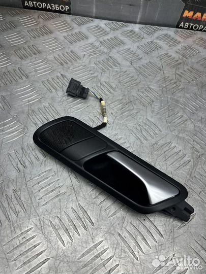 Ручка задняя левая внутреняя Пассат Б6 B6