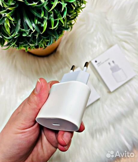 Блок питания apple USB-C (Type-C) 20w для iPhone