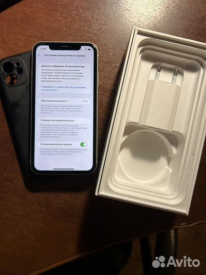 iPhone 11, 64 ГБ