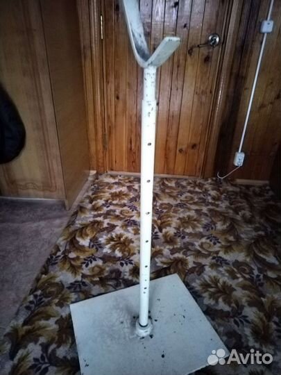 Стойки под штангу