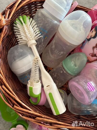 Бутылочки для кормления avent