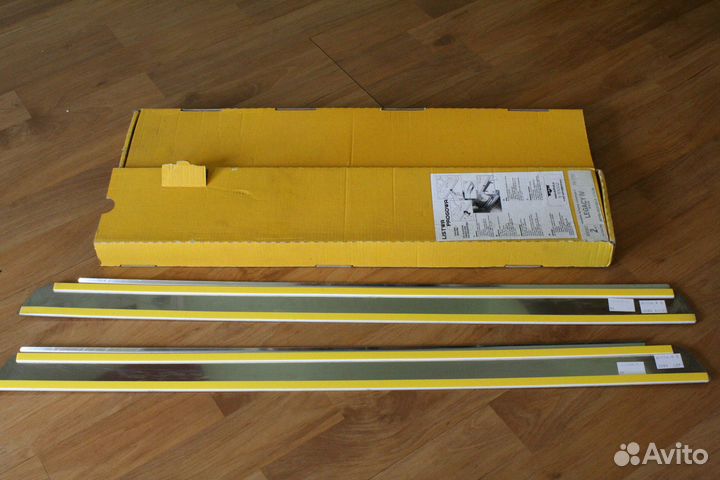 Накладки на пороги Subaru Legacy IV