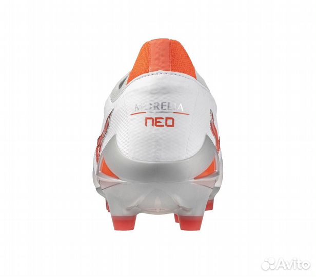 Футбольные бутсы mizuno morelia