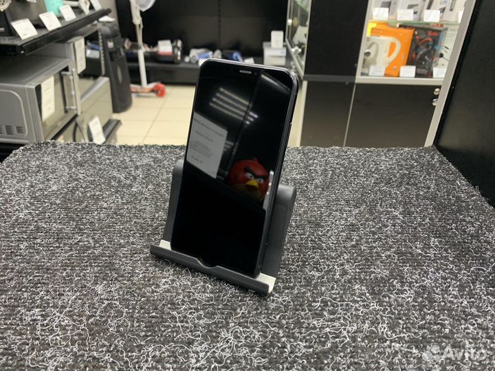 iPhone Xr, 128 ГБ