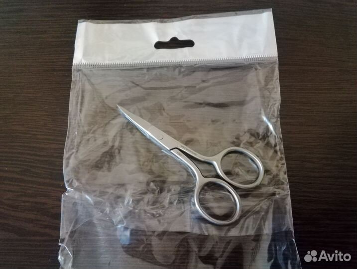 Маникюрные ножницы