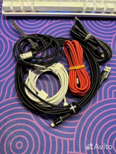 Провода Lightning для iPhone много 2 метра