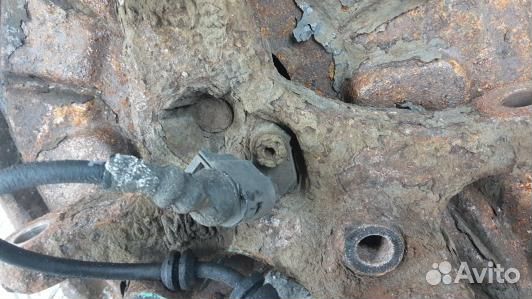 Ступица задняя правая volkswagen golf 6 (SEA32NY01