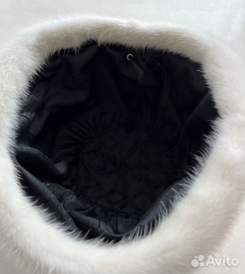 Женские берет шапки