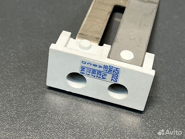 Cutler Hammer H2022-3 новое, 1 упак