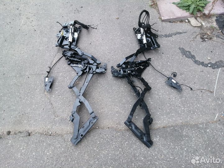 Петля крышки багажника Opel Astra H Twintop