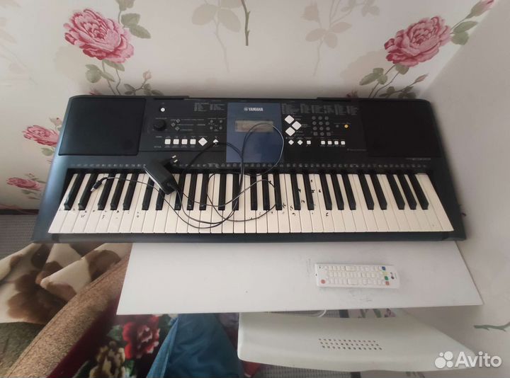 Синтезатор yamaha Е333