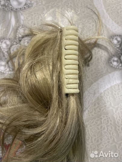 Шиньон на крабе блонд