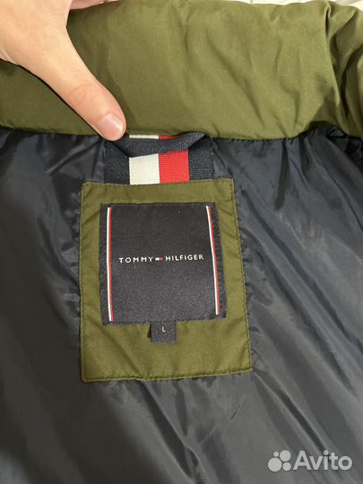 Tommy hilfiger пуховик