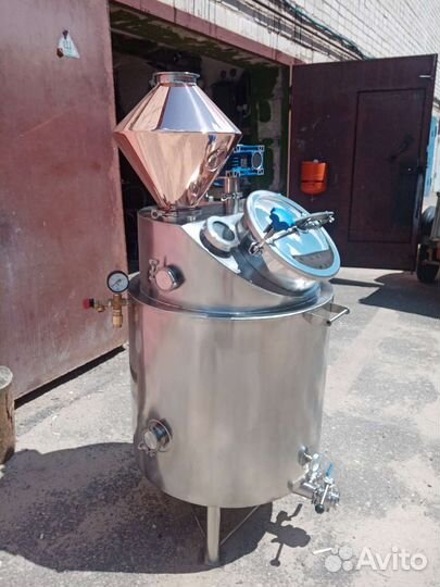 Медное оборудование, шлемы, конусы, крышки