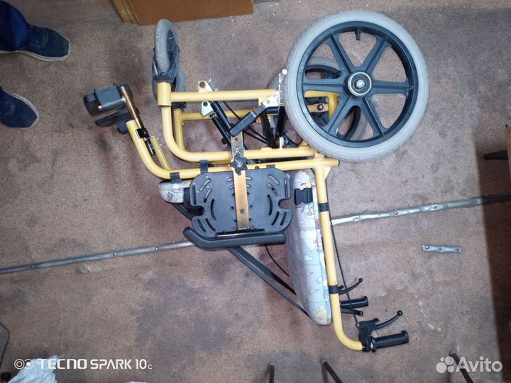 Инвалидная коляска