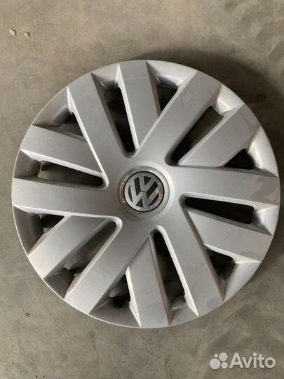 Колпак колёсный VW Polo R15 6RO601147C