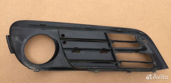 Решетка бампера левая BMW F10, F11