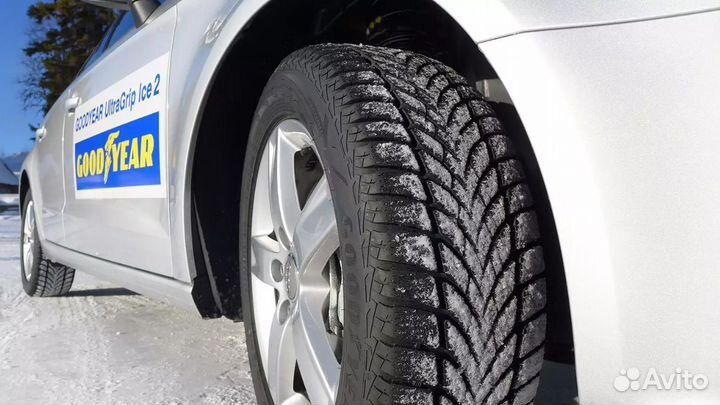 Goodyear UltraGrip Ice Arctic SUV 235/60 R17 106T