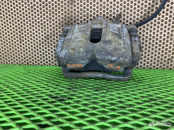 Суппорт передний левый Lifan X60