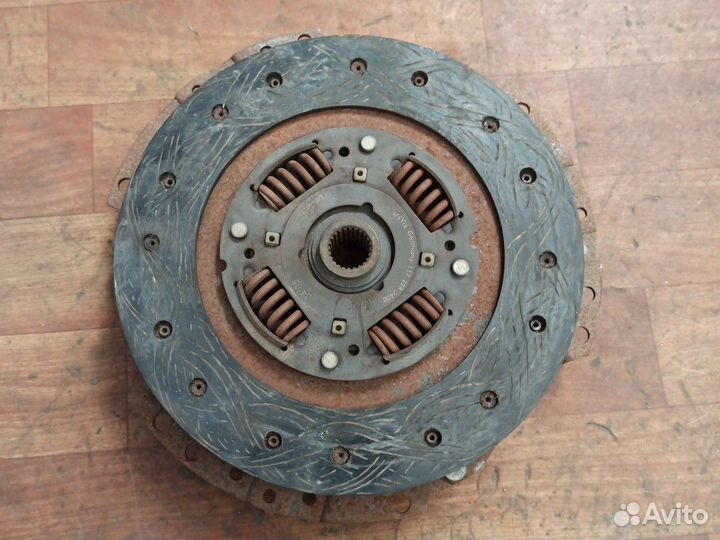 Корзина Ауди 100