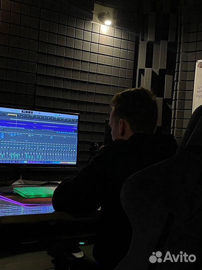 Звукорежиссер (сведение, мастеринг)