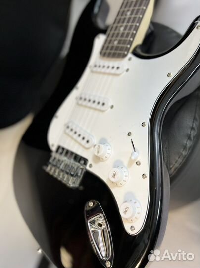 Гитара fender stratocaster новая