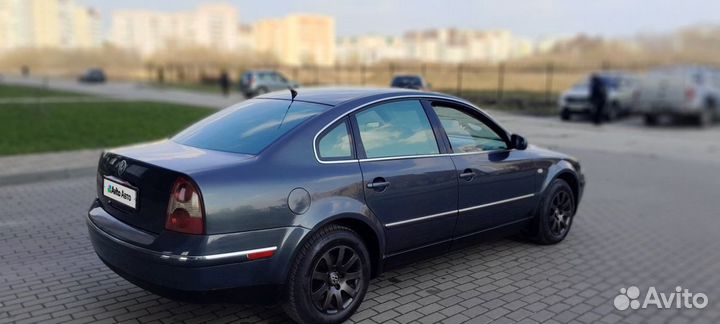 Volkswagen Passat 1.8 МТ, 2001, 300 000 км