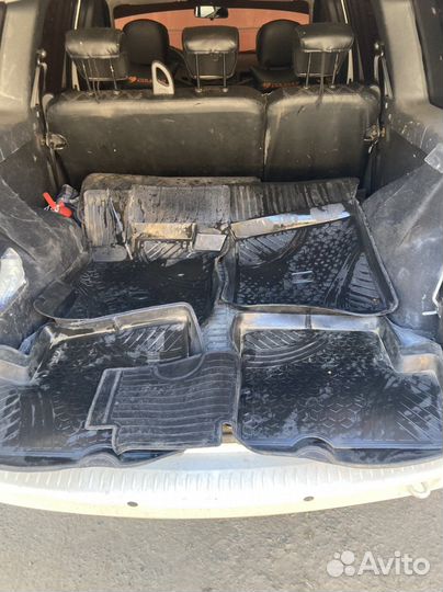 Автомобильные резиновые коврики ларгус рено