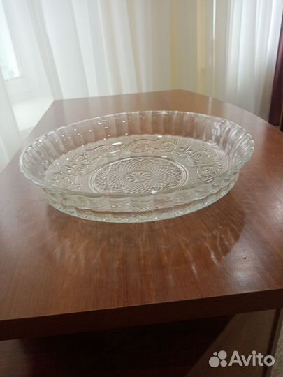 Старинное большое блюдо под фрукты