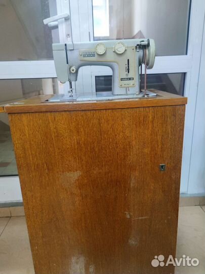 Швейная машина Чайка 3 класс 116-2