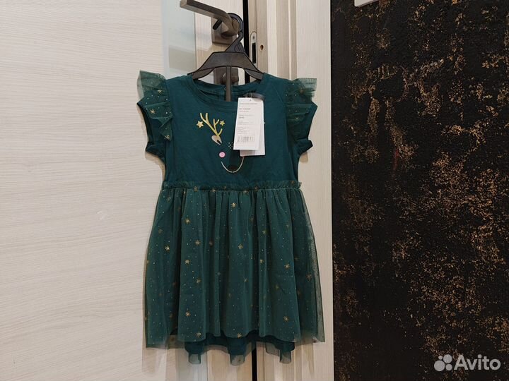 Платье зелёное 92 для девочки