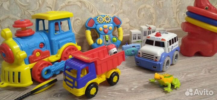 Паровоз, машинки, руль детские