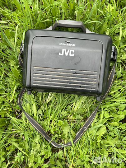 Кофр и аксессуары для видеокамеры JVC
