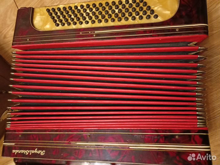 Аккордеон Royal Standart Bellona